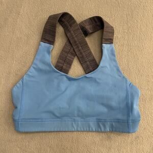 Lululemon All Sports Bra Womens Size 4 Blue Adjustable Yoga Pilates Gym